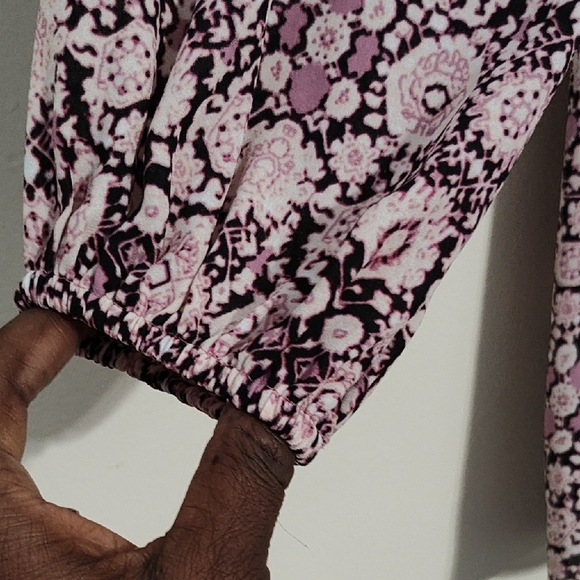 Show Me Your MuMu tunic top Pink and Purple V-Neck Bishop Sleeve Blouse Sz L - Picture 5 of 6